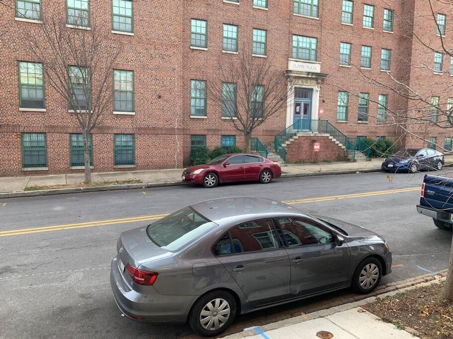 Upscale 2Bd/1.5Ba Townhome Mins To Jhh & Downtown Baltimore Eksteriør bilde