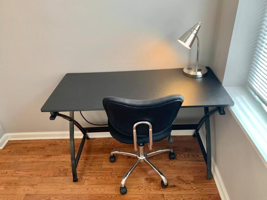 Upscale 2Bd/1.5Ba Townhome Mins To Jhh & Downtown Baltimore Eksteriør bilde